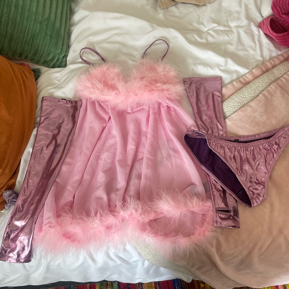 Austin Powers Fembot Halloween Costume - Dolls Kill